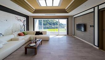 Yeosu Sora Noeul Pension