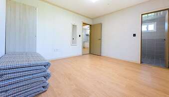 Yeosu Sora Noeul Pension