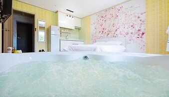 Yeosu Sora Noeul Pension