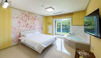 Yeosu Sora Noeul Pension