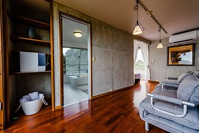 Pine House in Ginoza