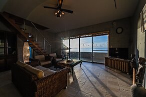 Pine House in Ginoza