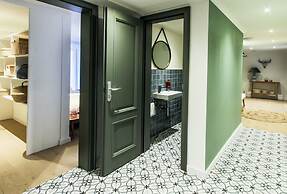 Chalet Antoine serviced apartments by Mirabeau