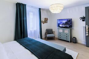 Chalet Antoine serviced apartments by Mirabeau