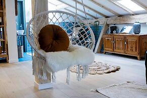 Chalet Antoine serviced apartments by Mirabeau