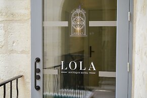 Hotel Lola