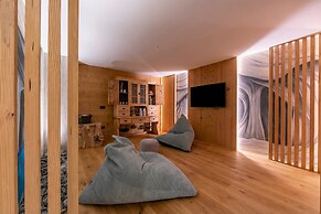 Besseghini Apartments
