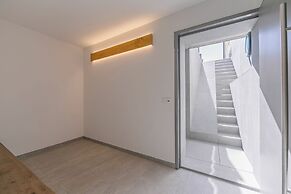 Besseghini Apartments