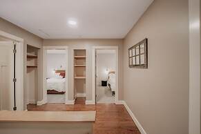 69sl - Upscale - Hot Tub - Wi-fi - Bbq - Sleeps 8 4 Bedroom Cabin by R