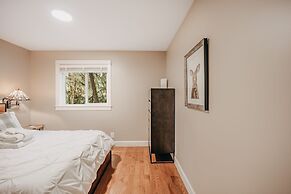 69sl - Upscale - Hot Tub - Wi-fi - Bbq - Sleeps 8 4 Bedroom Cabin by R