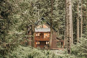 69sl - Upscale - Hot Tub - Wi-fi - Bbq - Sleeps 8 4 Bedroom Cabin by R