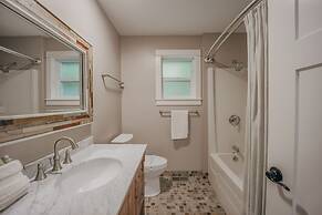 69sl - Upscale - Hot Tub - Wi-fi - Bbq - Sleeps 8 4 Bedroom Cabin by R