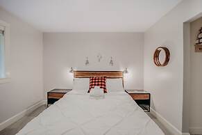 69sl - Upscale - Hot Tub - Wi-fi - Bbq - Sleeps 8 4 Bedroom Cabin by R