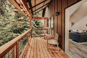 69sl - Upscale - Hot Tub - Wi-fi - Bbq - Sleeps 8 4 Bedroom Cabin by R