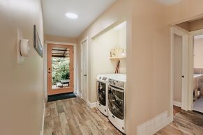 69sl - Upscale - Hot Tub - Wi-fi - Bbq - Sleeps 8 4 Bedroom Cabin by R