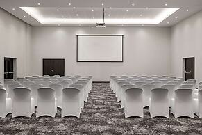 Radisson Blu Hotel Antananarivo Waterfront