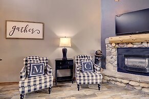 Large, Welcoming Condo With Incredible Views - WL406 by Redawning