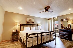Large, Welcoming Condo With Incredible Views - WL406 by Redawning