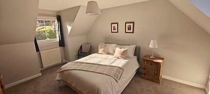 Ben Lomond Cottage - Loch Lomond and Arrochar Alps