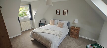 Ben Lomond Cottage - Loch Lomond and Arrochar Alps