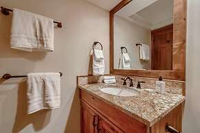 1-10 N. Fairway Drive