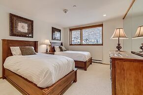 1-44 W Meadow Dr. 7 Meadow Vail Place