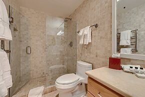 1-44 W Meadow Dr. 7 Meadow Vail Place