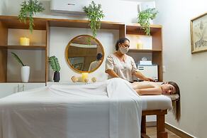 Nukari Quinta Boutique