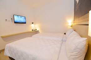 Fivecord Syariah by Cordela