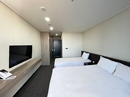 Incheon Rivieraverium Hotel