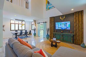 Pool villa  4 BR walking to Beach HV