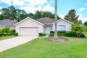 Esprit-3 Bedrooms House w/pool-4100ES 3 Home by RedAwning