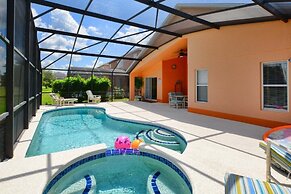 Emerald 4 bedrooms with Pool - 2201Em 4 Home by RedAwning