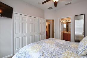 Emerald 4 bedrooms with Pool - 2201Em 4 Home by RedAwning