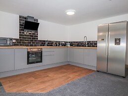 Stall 2 - The Stables