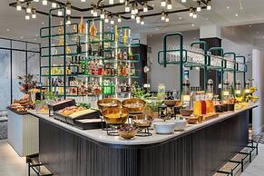 Sapphire House Antwerp, Autograph Collection
