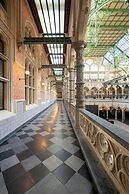 Sapphire House Antwerp, Autograph Collection