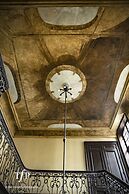 Sapphire House Antwerp, Autograph Collection