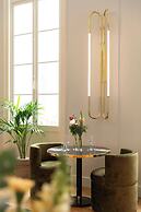 Sapphire House Antwerp, Autograph Collection