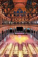 Sapphire House Antwerp, Autograph Collection