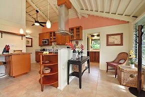 International Colony Club 34