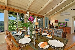 International Colony Club 34