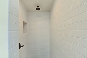 International Colony Club 20