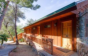 Whispering Pines Lodge