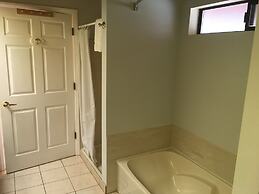 Whispering Pines Lodge