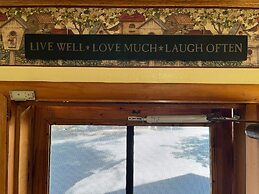 Whispering Pines Lodge