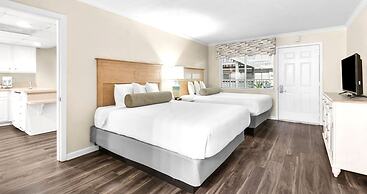 Club Destin Condos