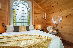 New Park Event Venue & Suites