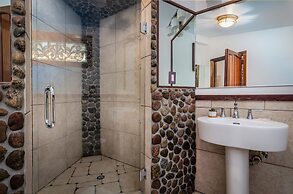 New Park Event Venue & Suites