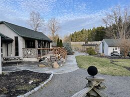 New Park Event Venue & Suites